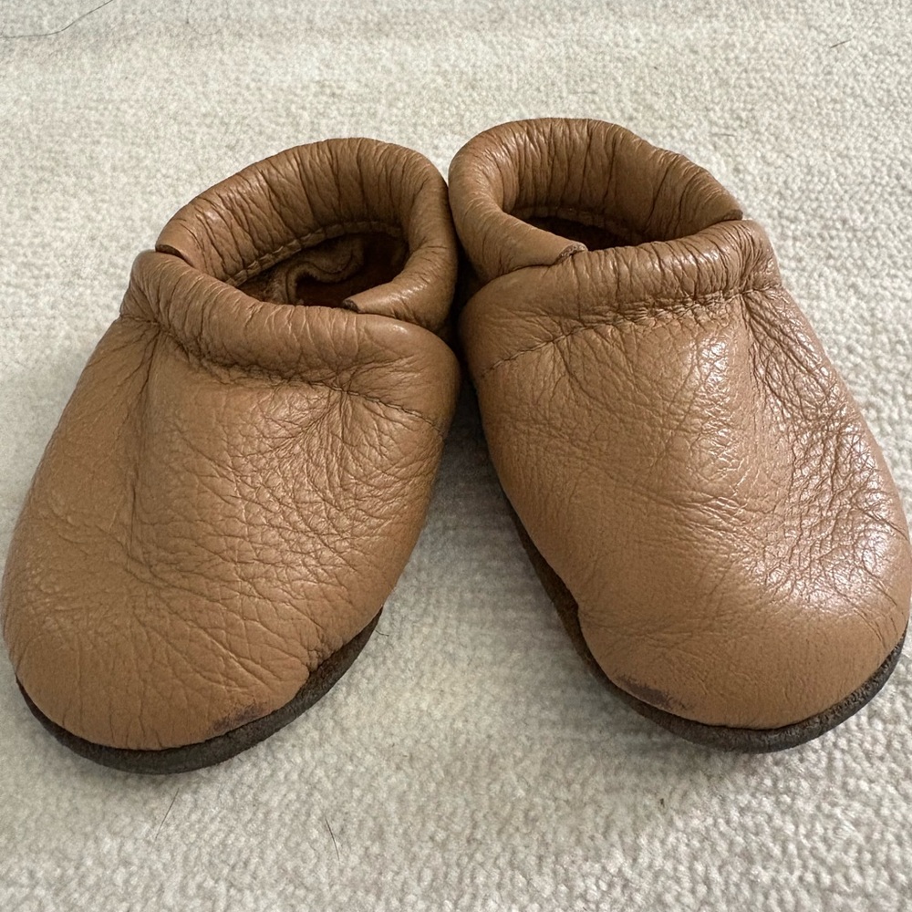 Brown Leather Moccasins with Elastic Opening